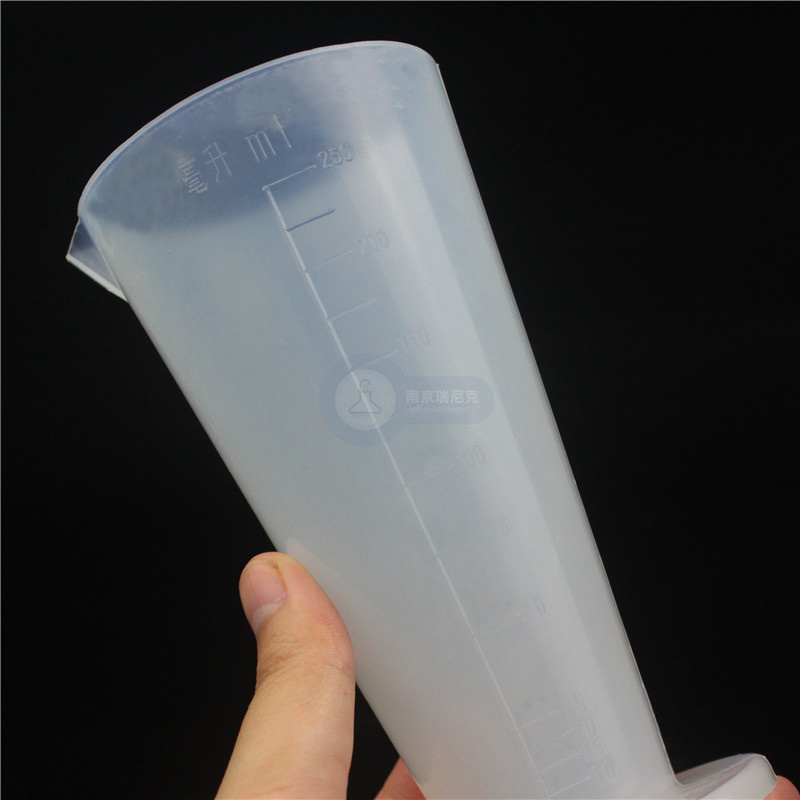 PFA量筒/量杯可溶性聚四氟乙烯材質(zhì)耐酸堿透明材質(zhì)刻度清晰量杯